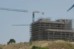 建筑装饰装修工程专业二级承包资质转让